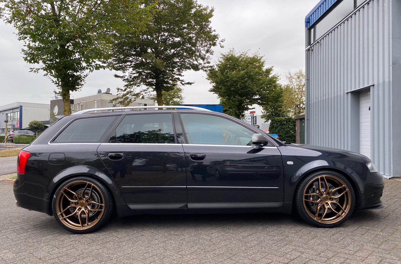 Audi A4 / S4 / RS4