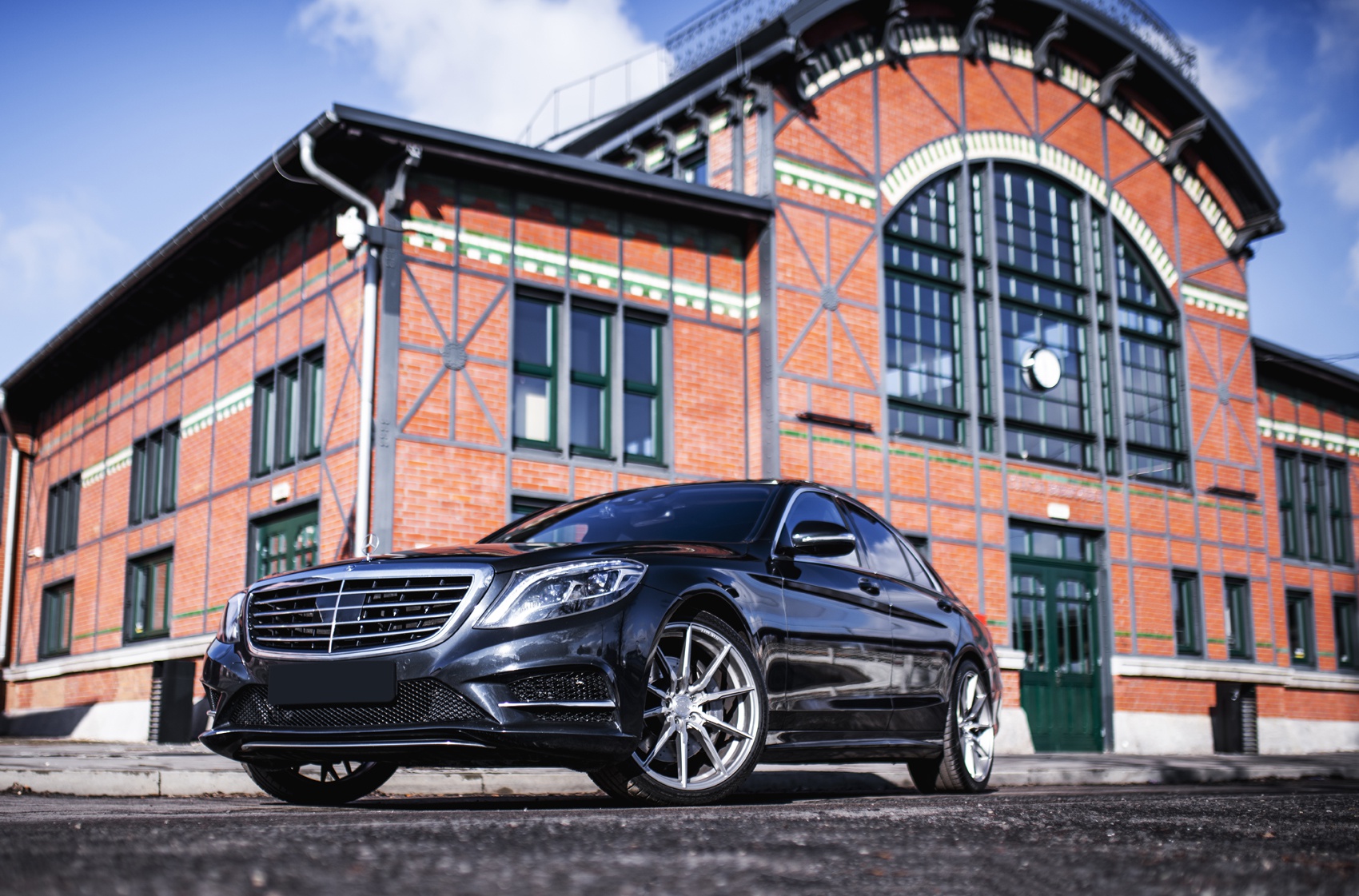 Mercedes-Benz S Class / S63