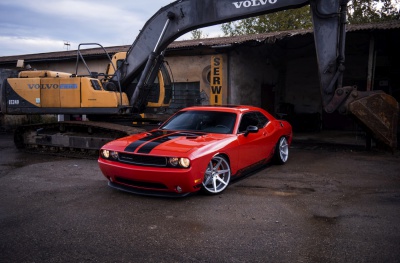 Dodge Challenger