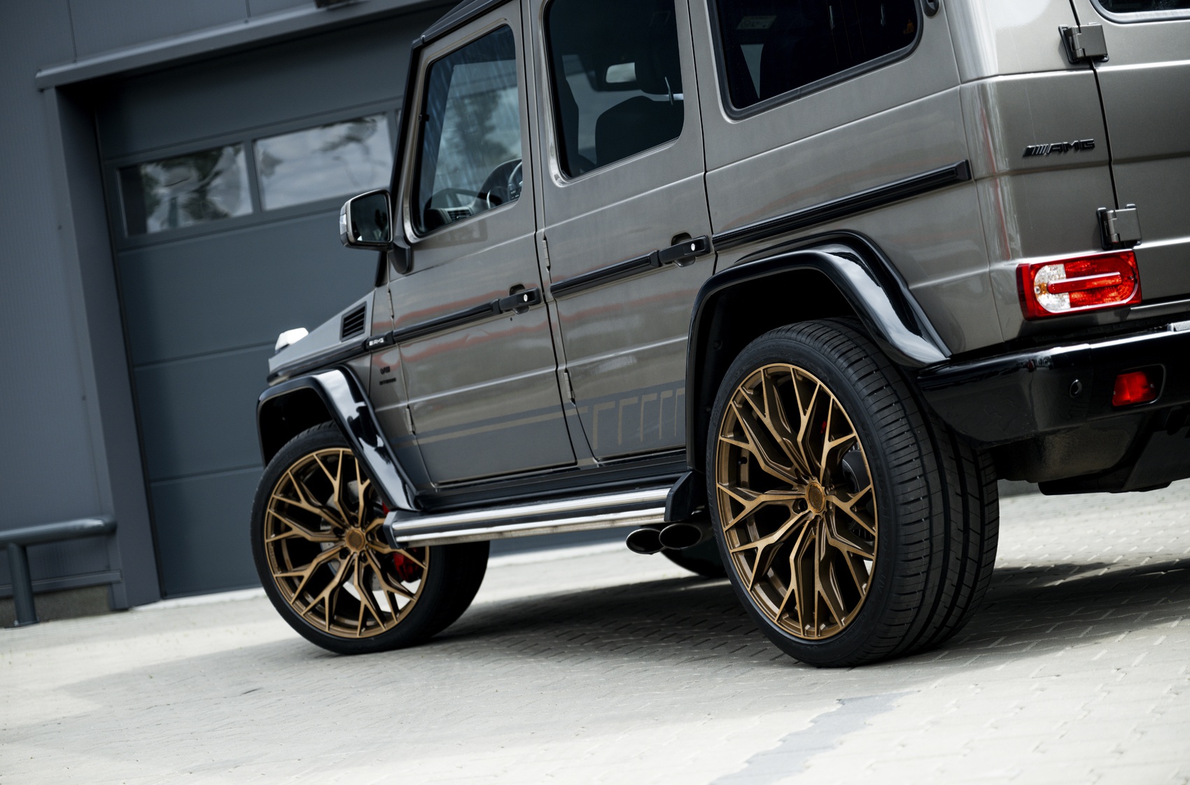 Mercedes-Benz G Class / G63