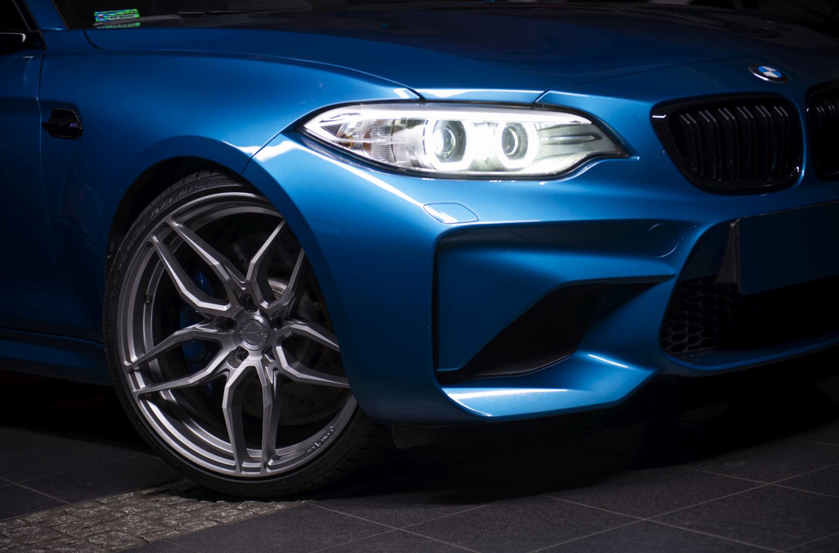 BMW 2 Series / M2