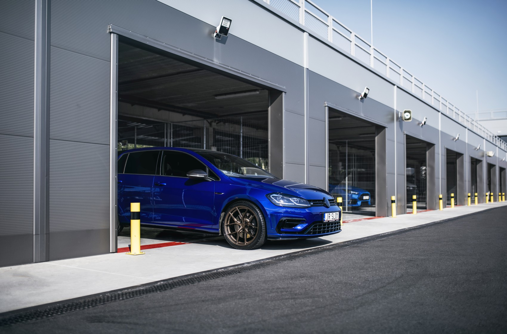 Volkswagen Golf / R / GTI