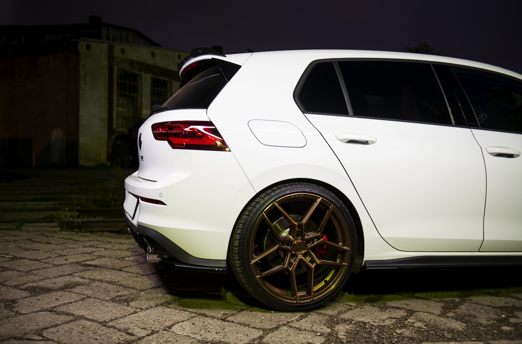Volkswagen Golf / R / GTI