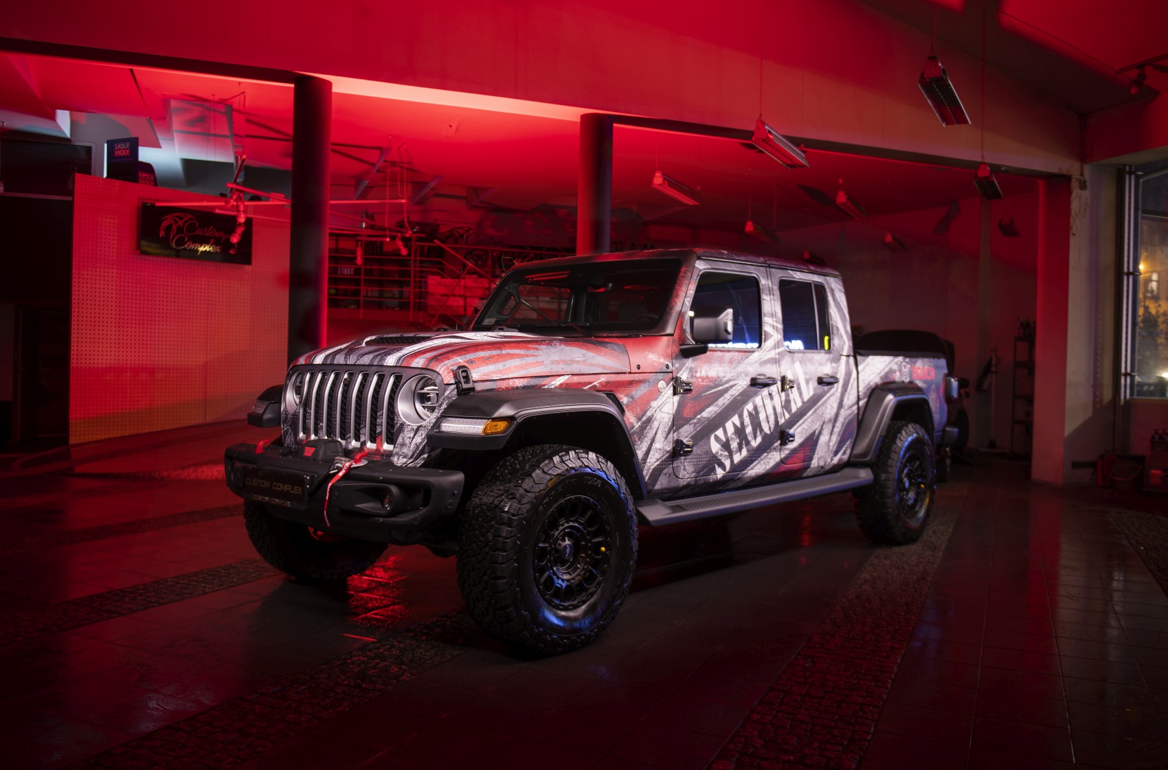 japan-racing-jrx10-1144-01