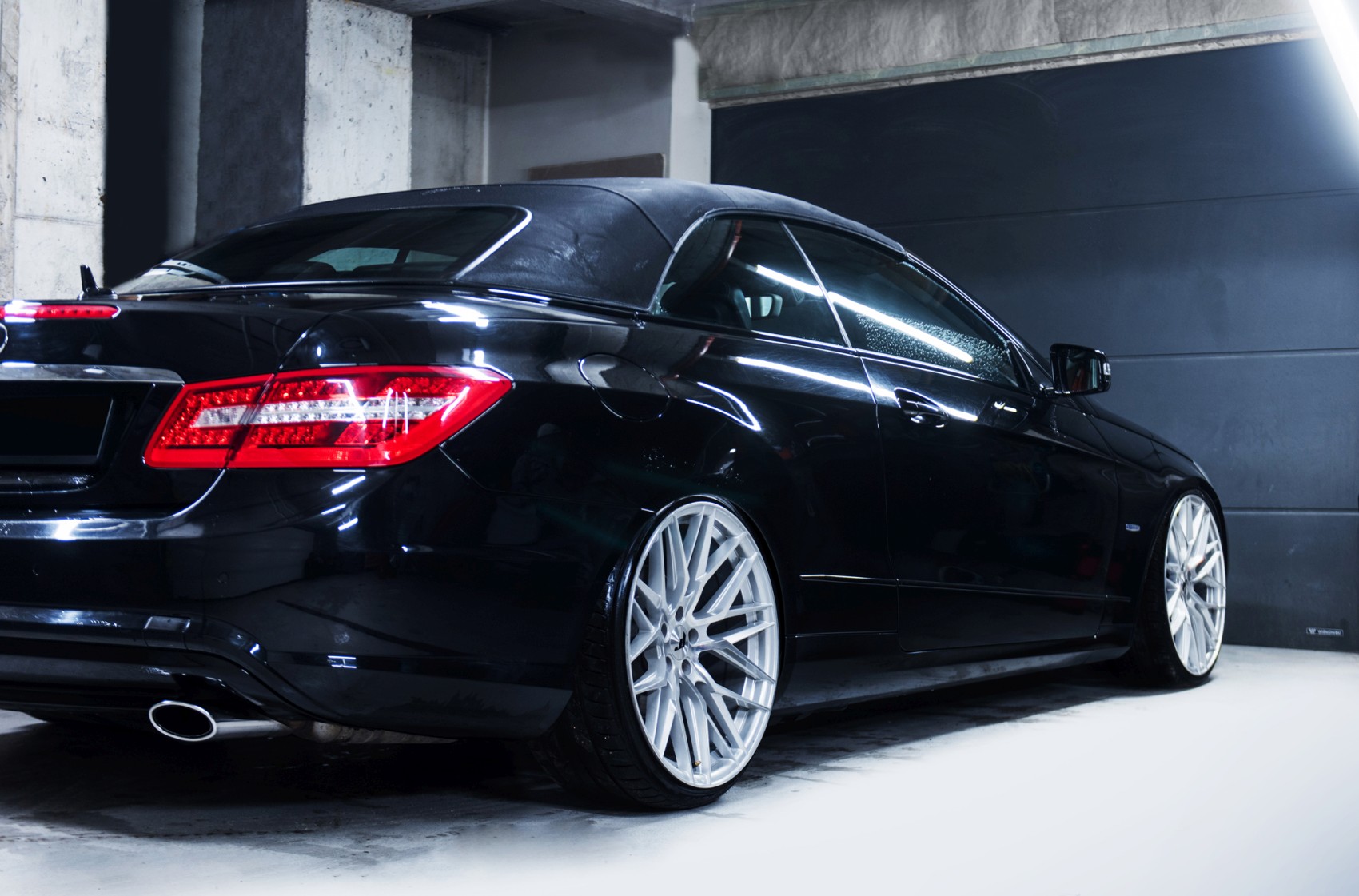 Mercedes-Benz E Class / E63