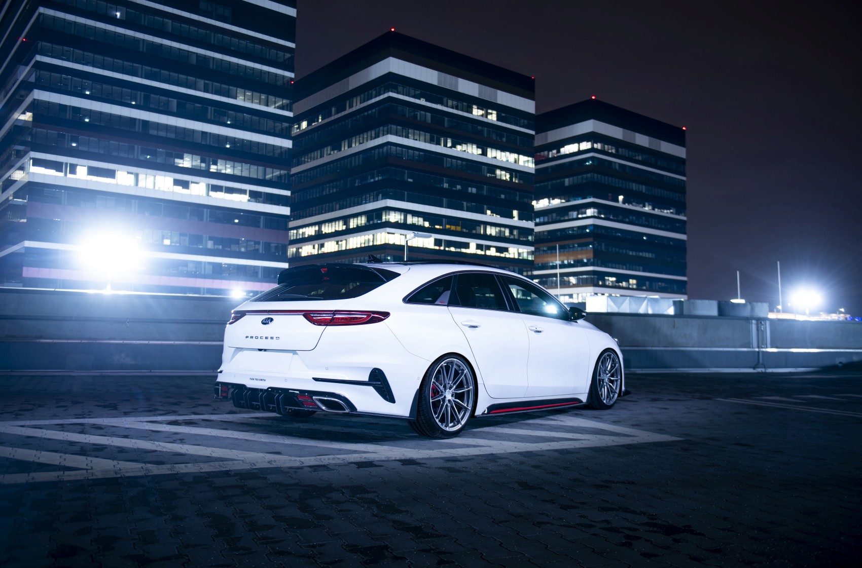 Kia Proceed