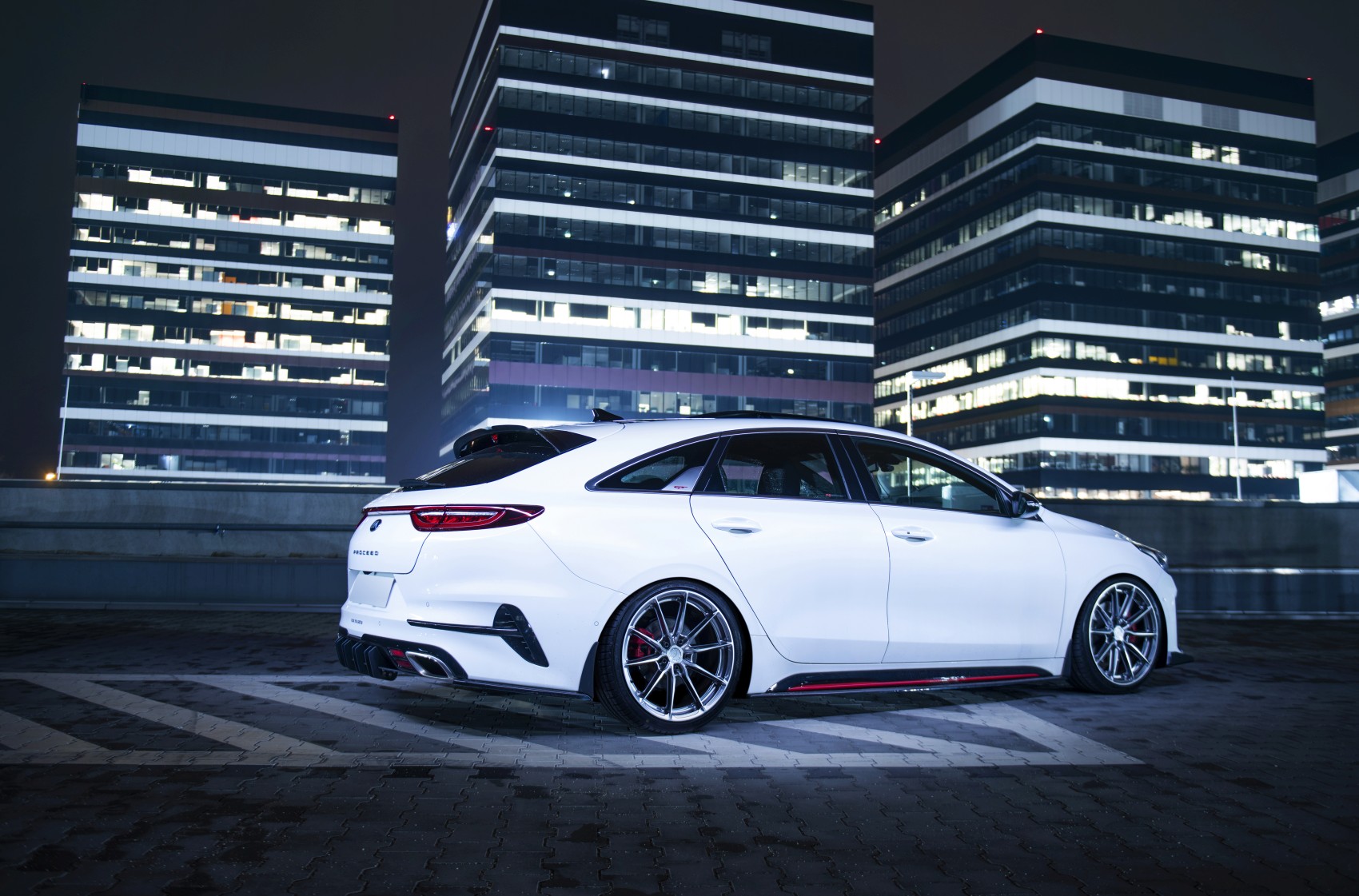 Kia Proceed