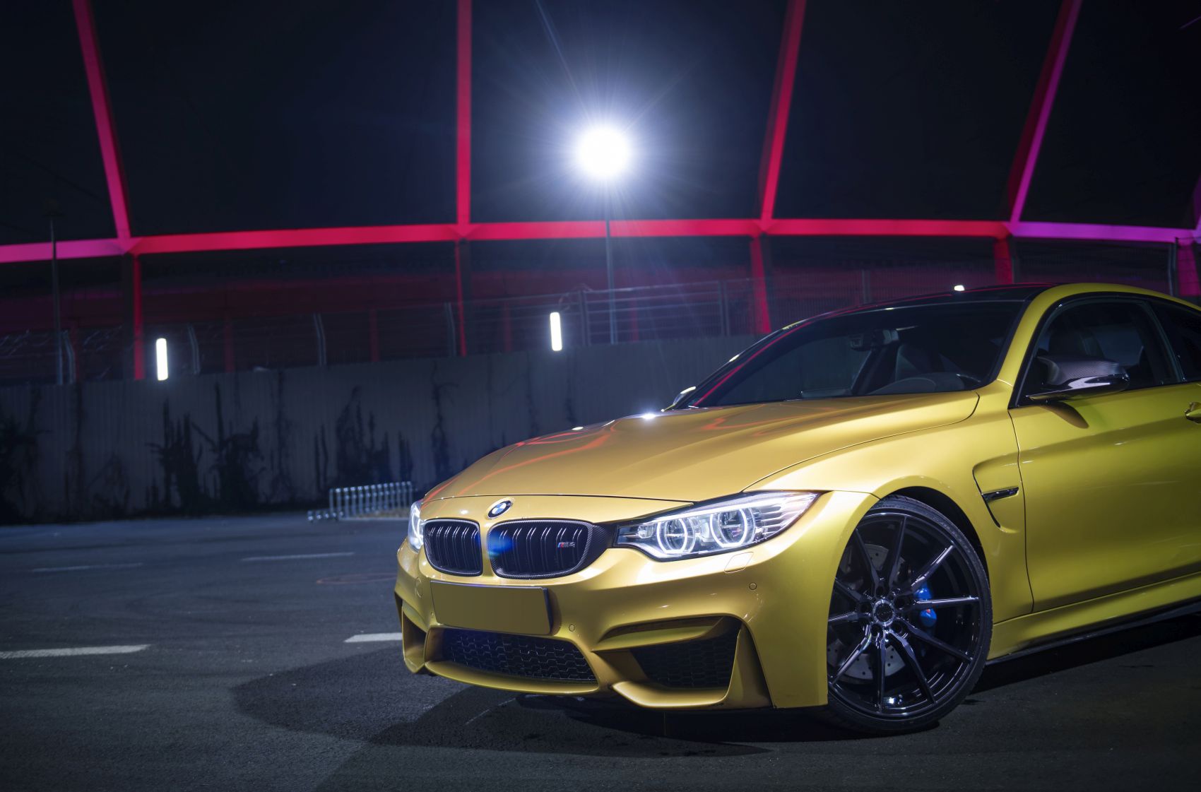 BMW 4 Series / M4