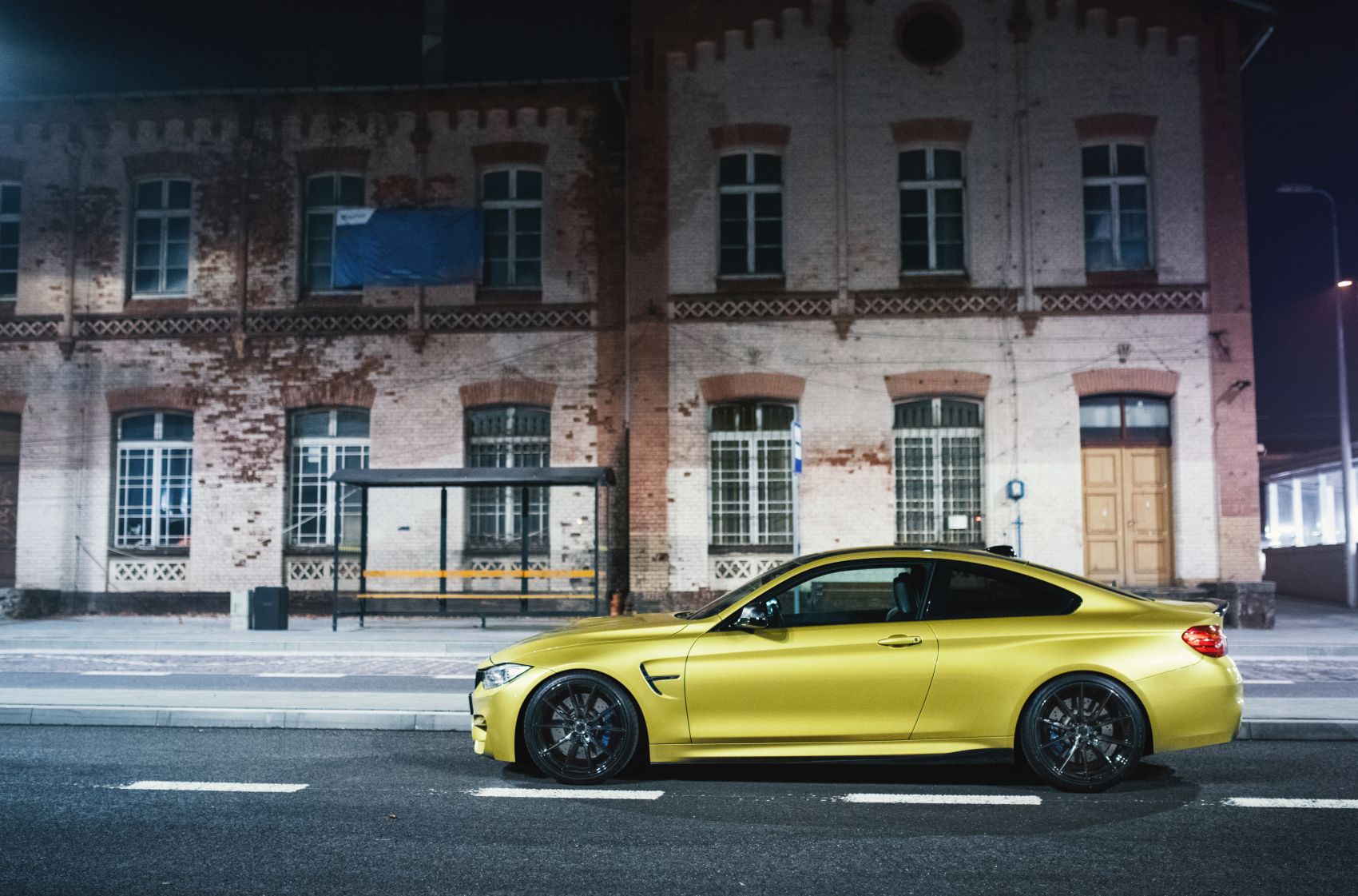 BMW 4 Series / M4