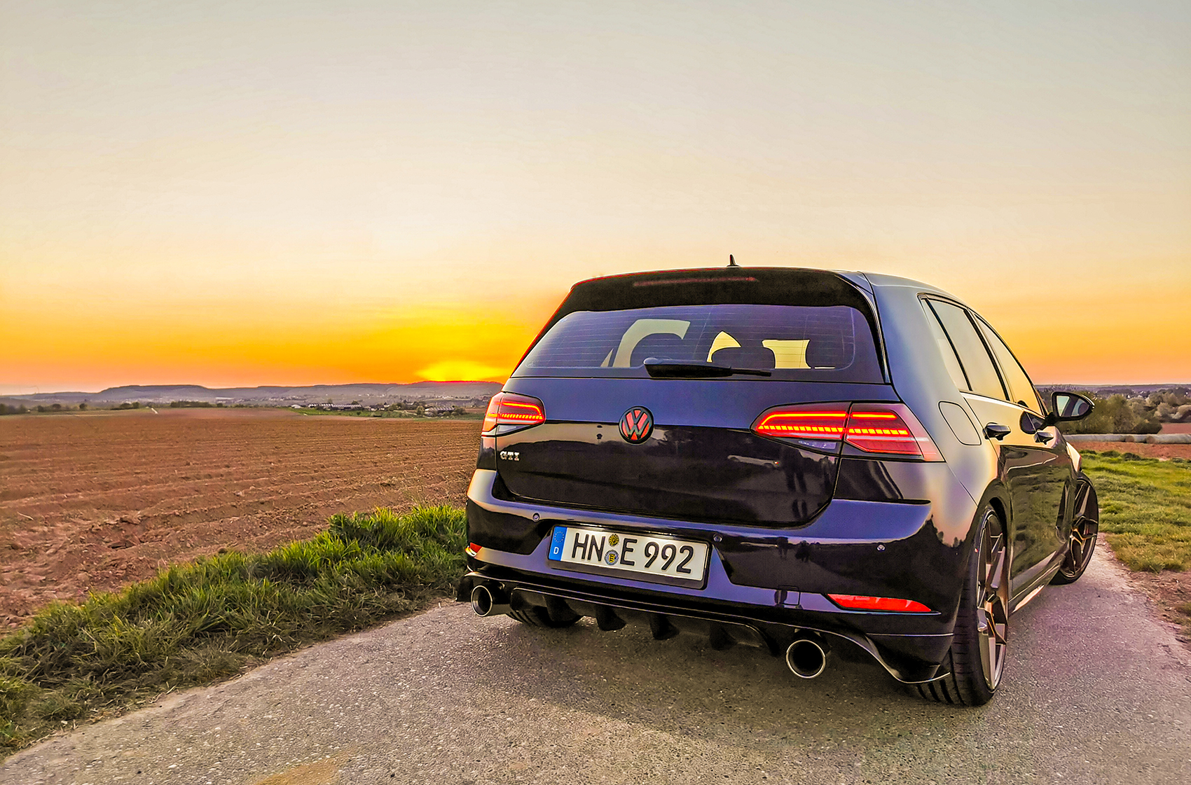 Volkswagen Golf / R / GTI