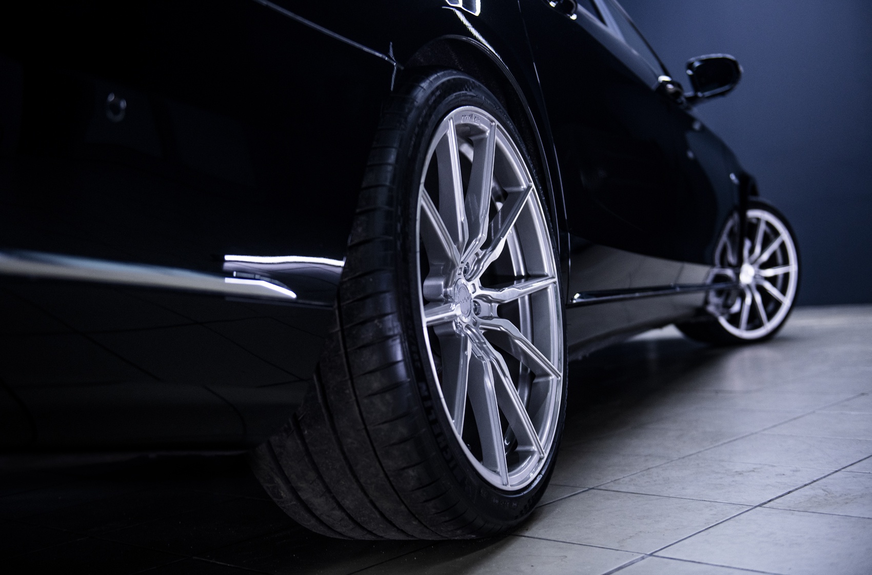 Mercedes-Benz Maybach 560