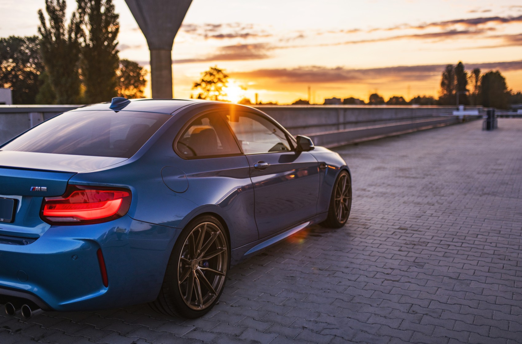 BMW 2 Series / M2