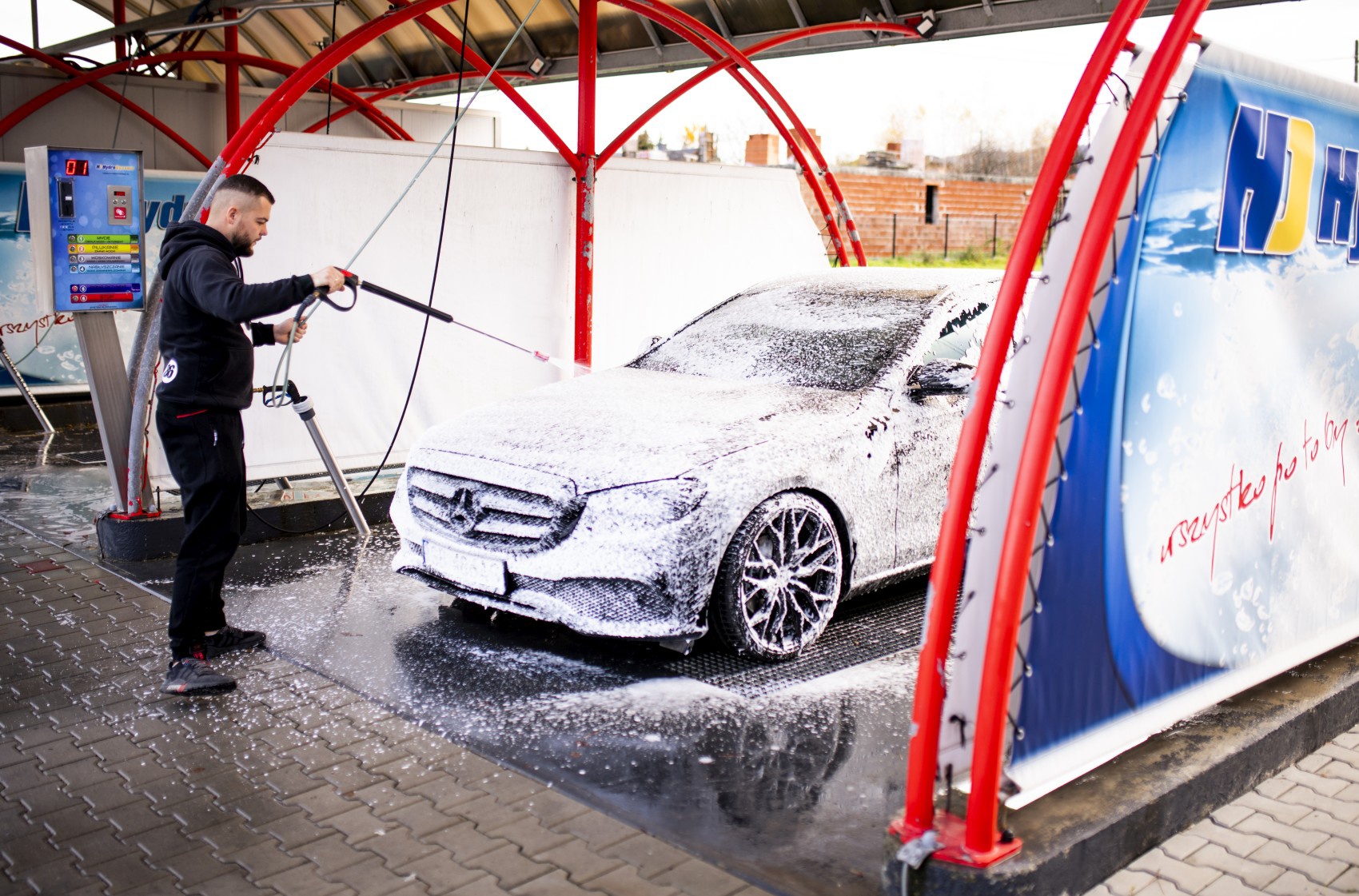 Mercedes-Benz E Class / E63