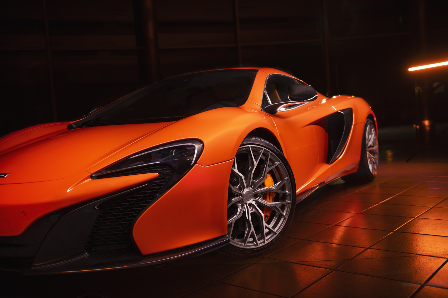 McLaren 650s