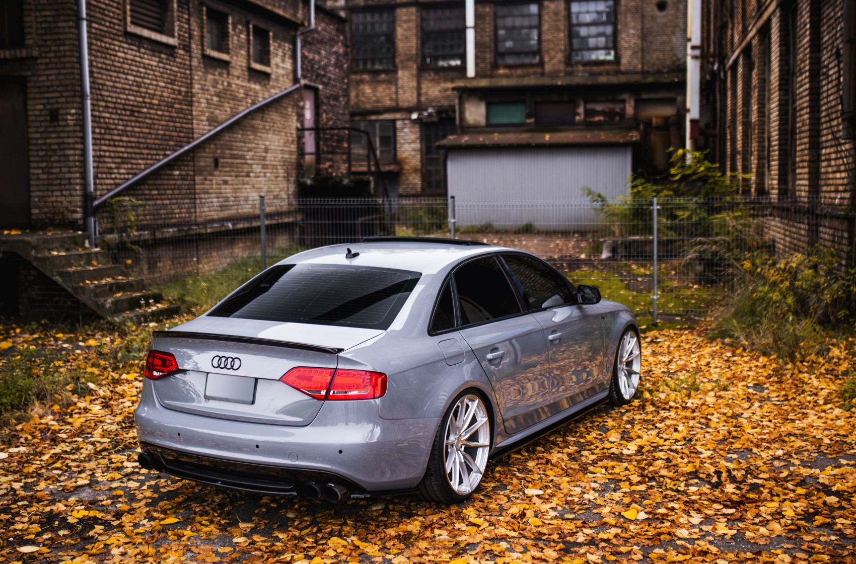 Audi A4 / S4 / RS4