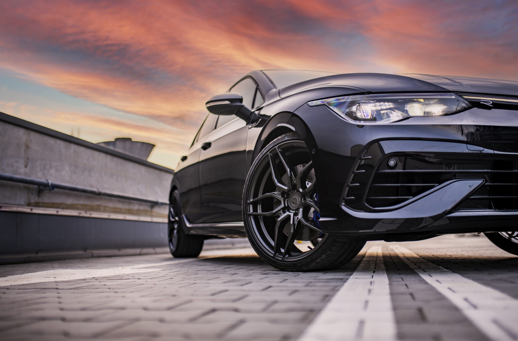 Volkswagen Golf / R / GTI