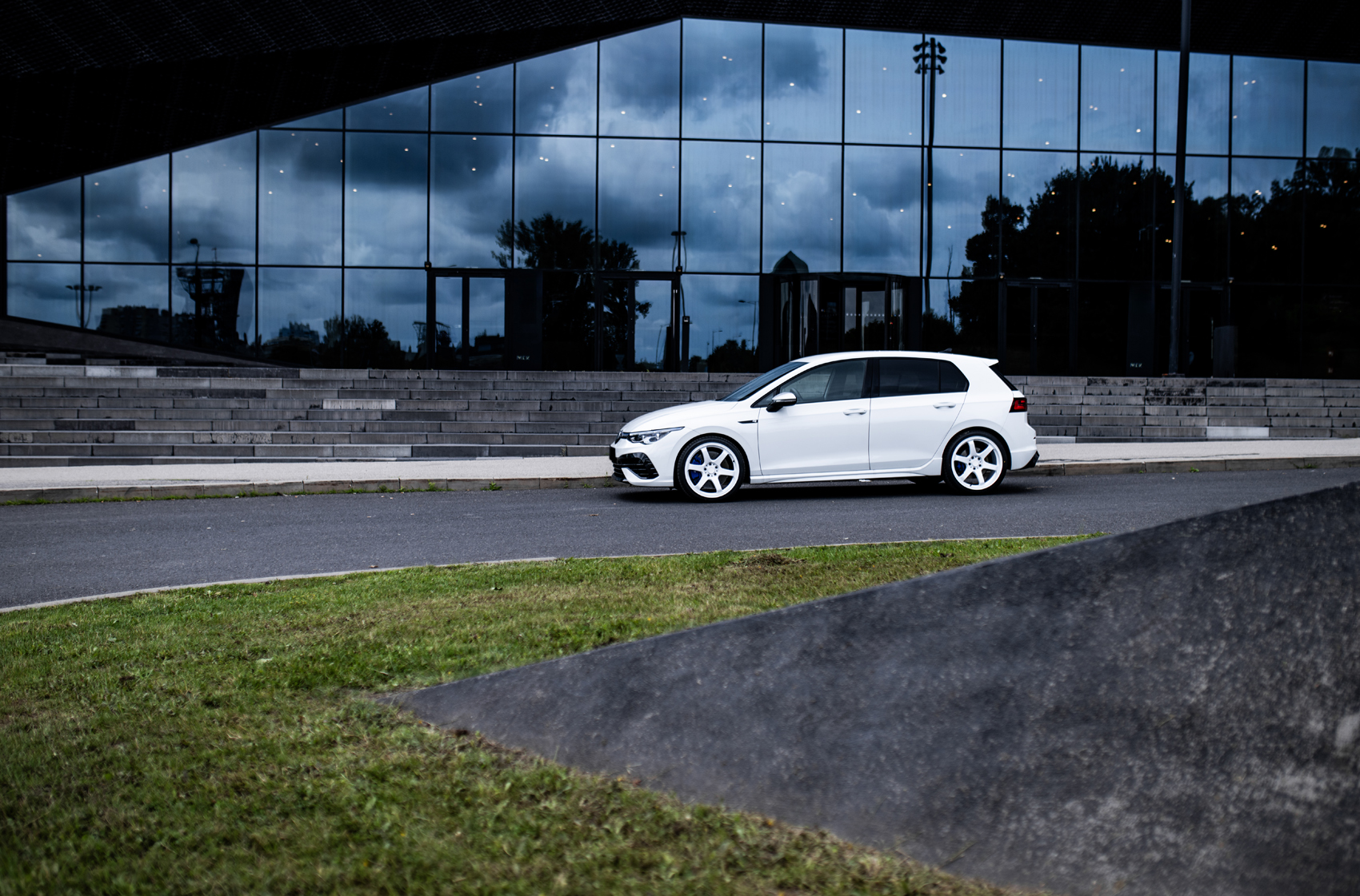 Volkswagen Golf Mk8 R