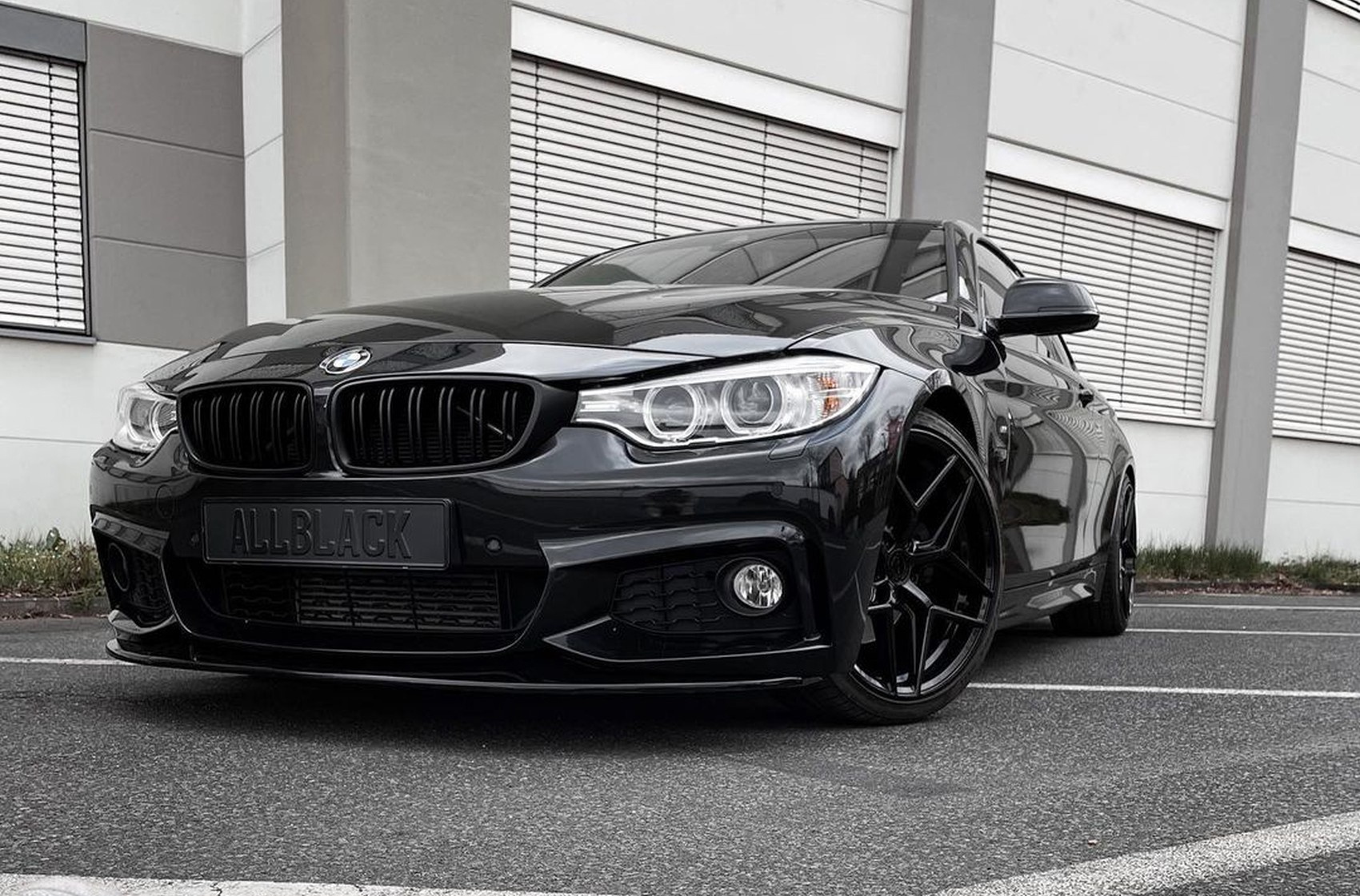 BMW 4 Series / M4