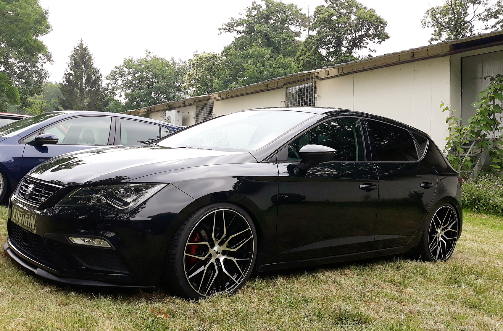 japan-racing-jr28-401-01