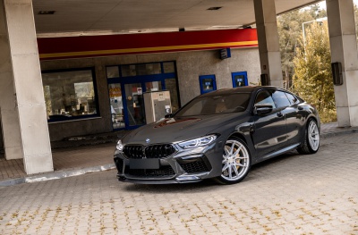 BMW M8