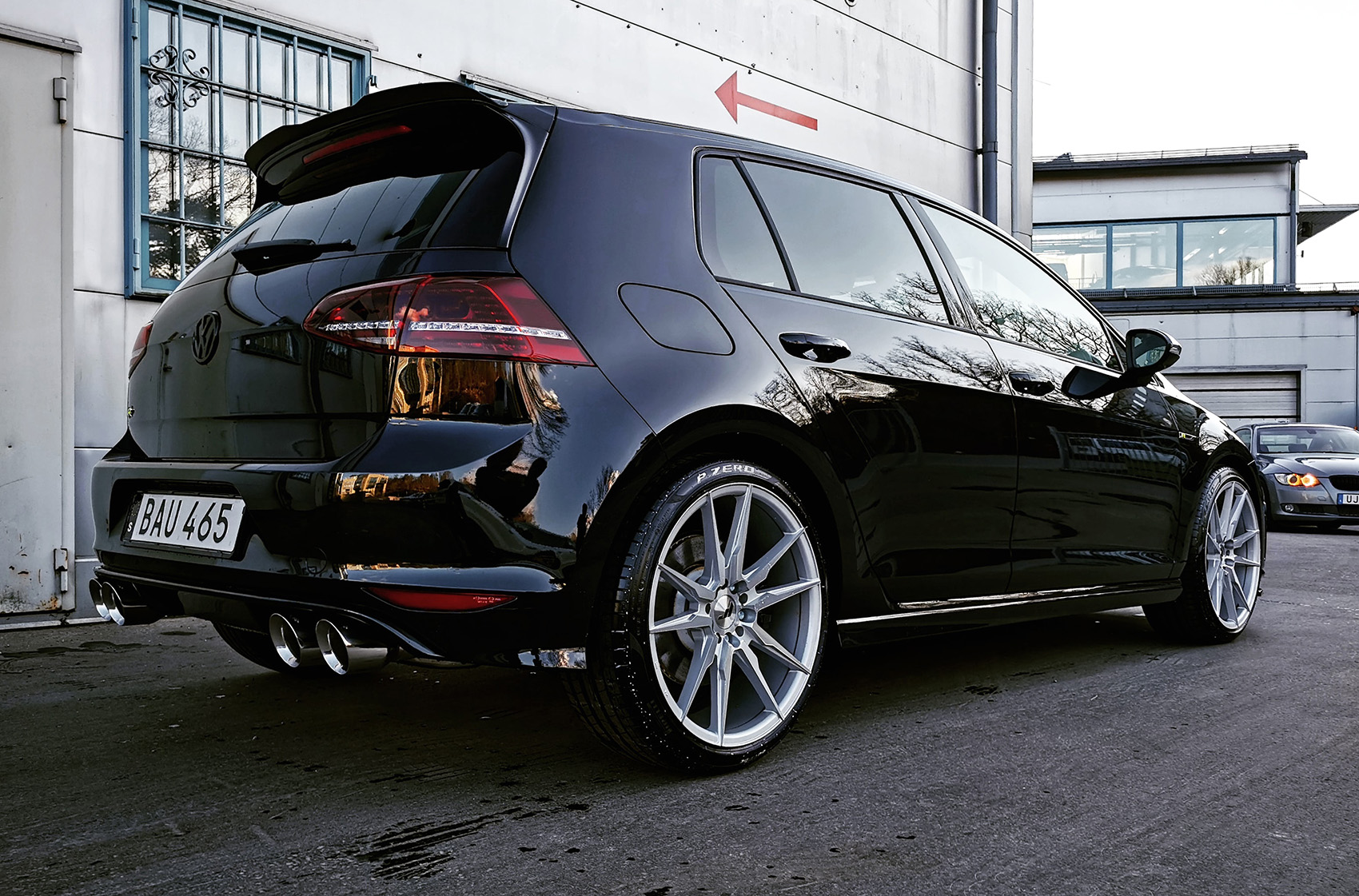 Volkswagen Golf / R / GTI