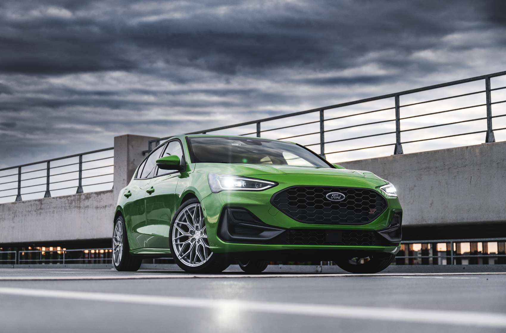 japan-racing-jr46-2545-01