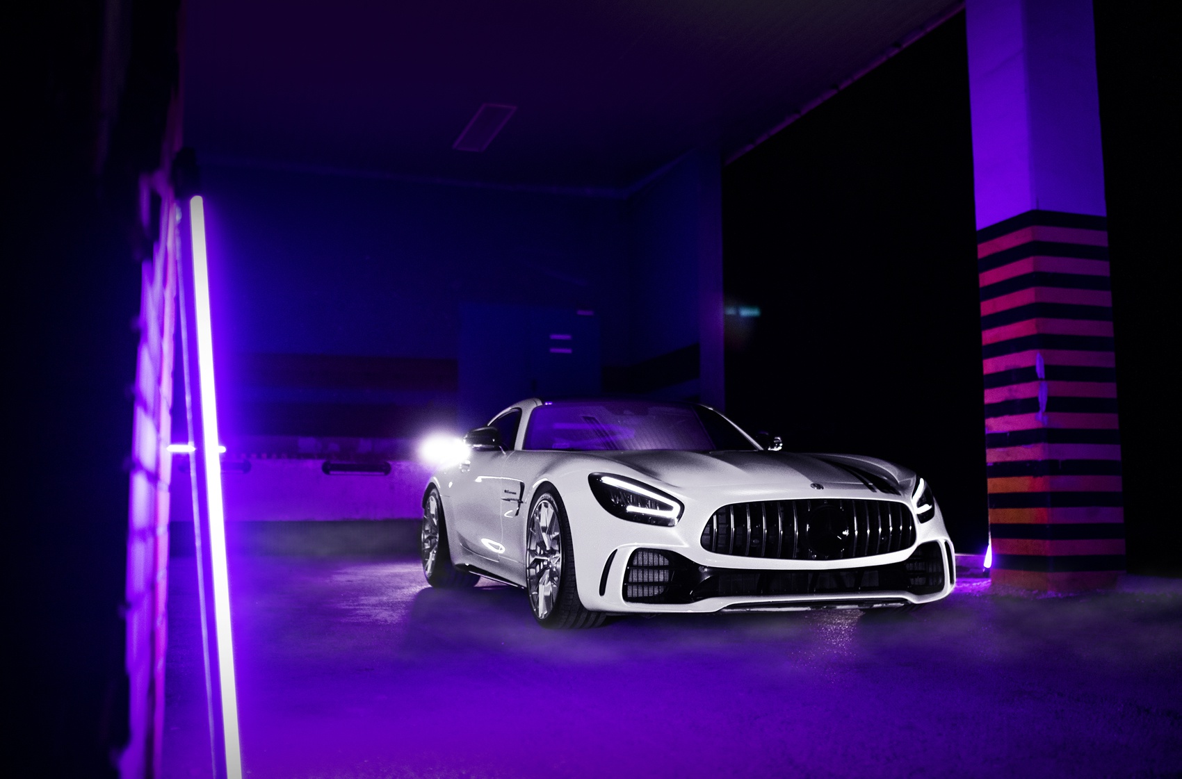 Mercedes-Benz AMG GTR