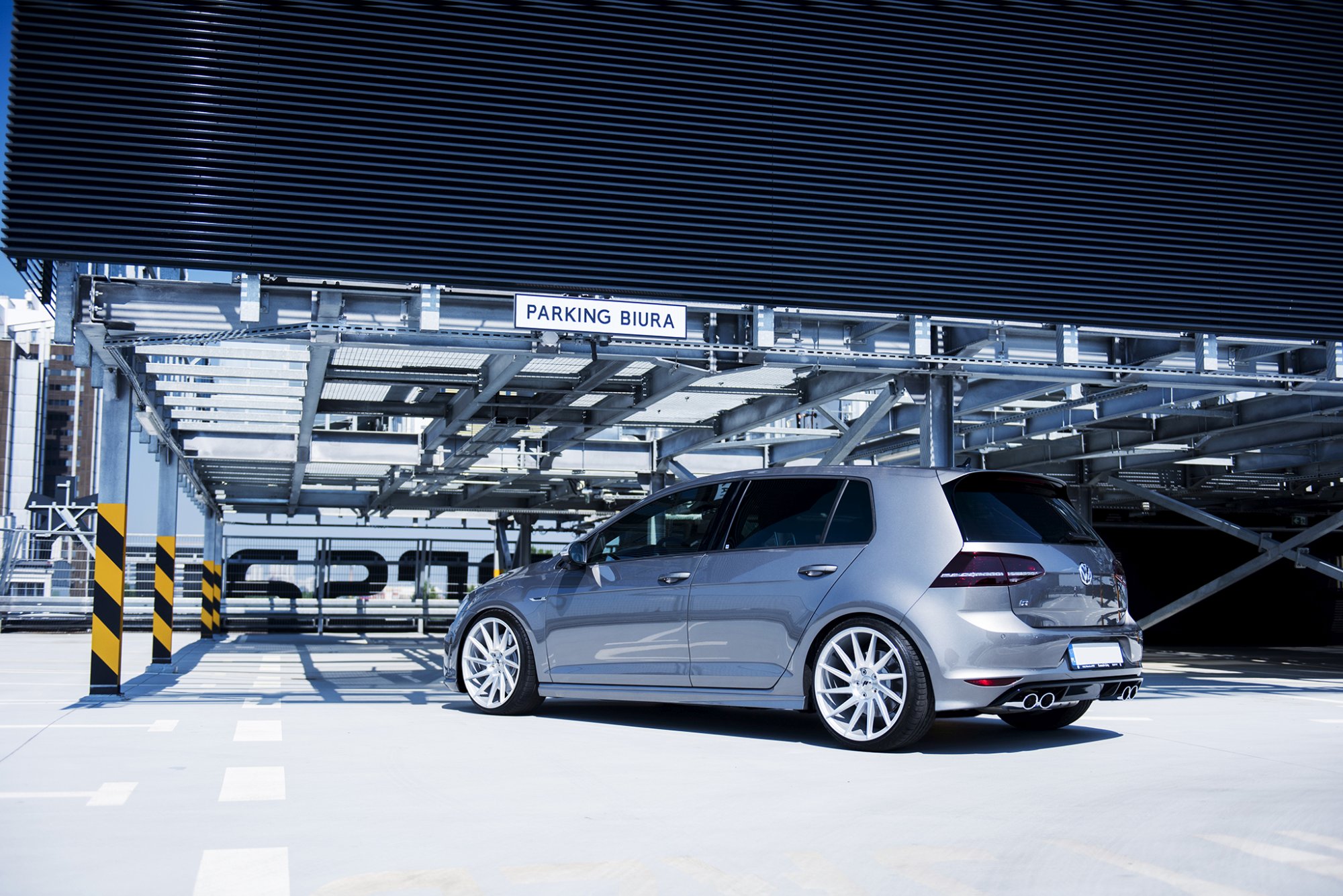 Volkswagen Golf / R / GTI