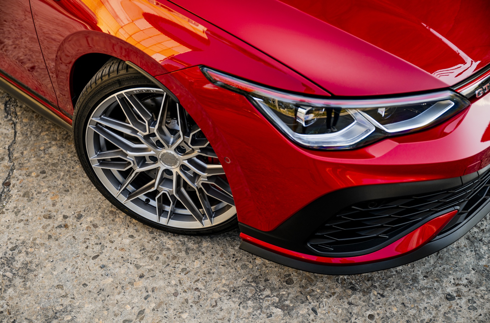 VW Golf mk8 GTI Club Sport