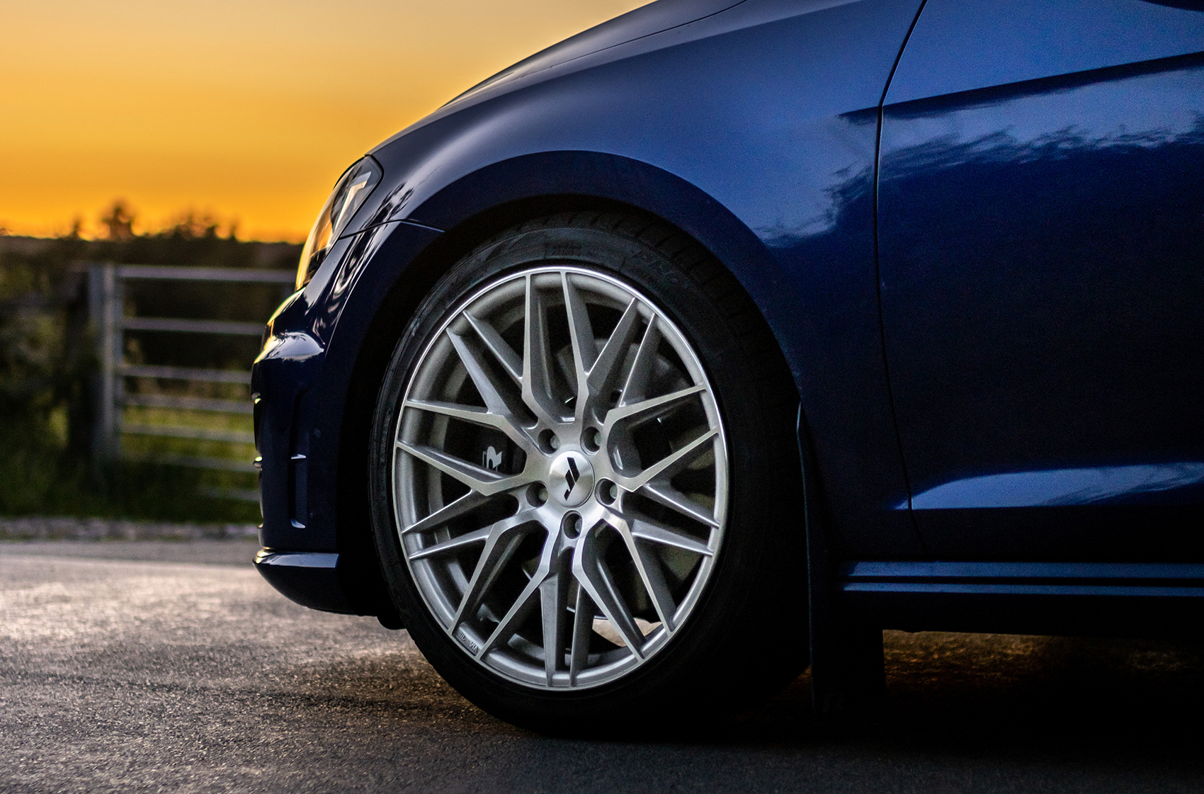 Volkswagen Golf / R / GTI