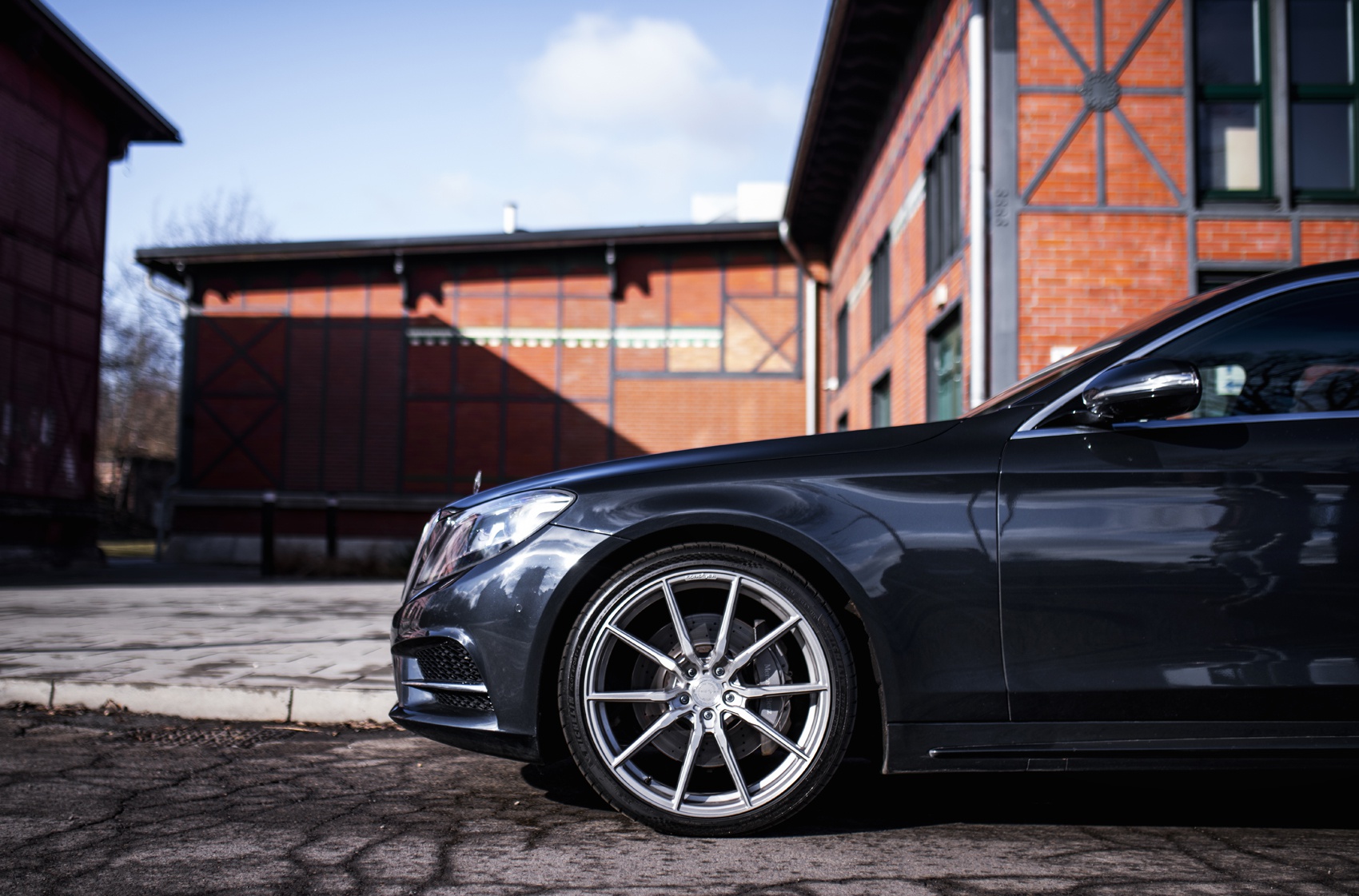 Mercedes-Benz S Class / S63