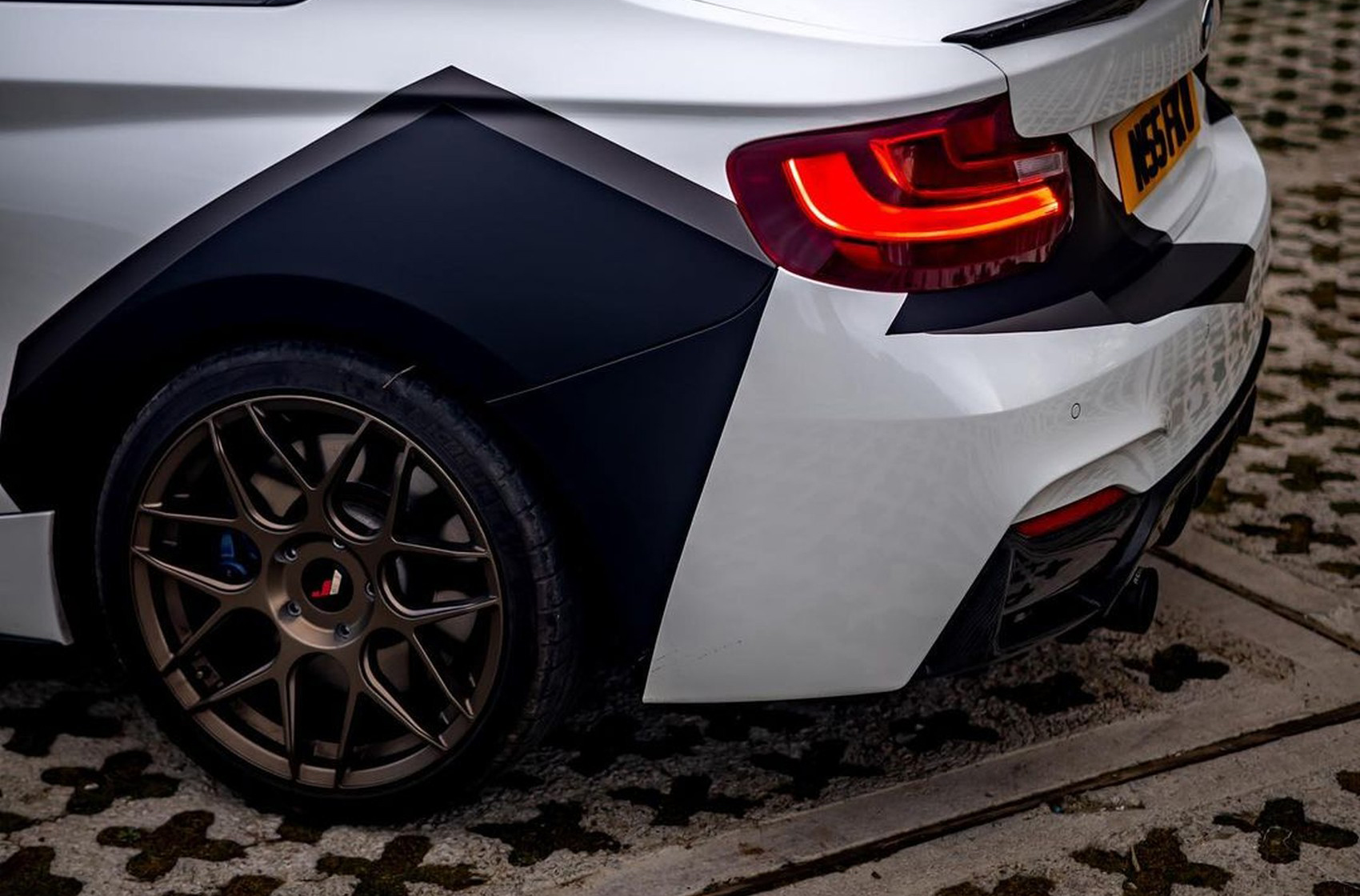 BMW 2 Series / M2