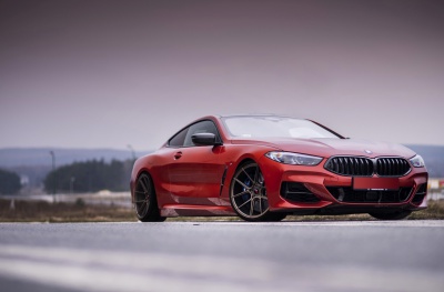 BMW 8 Series / M8