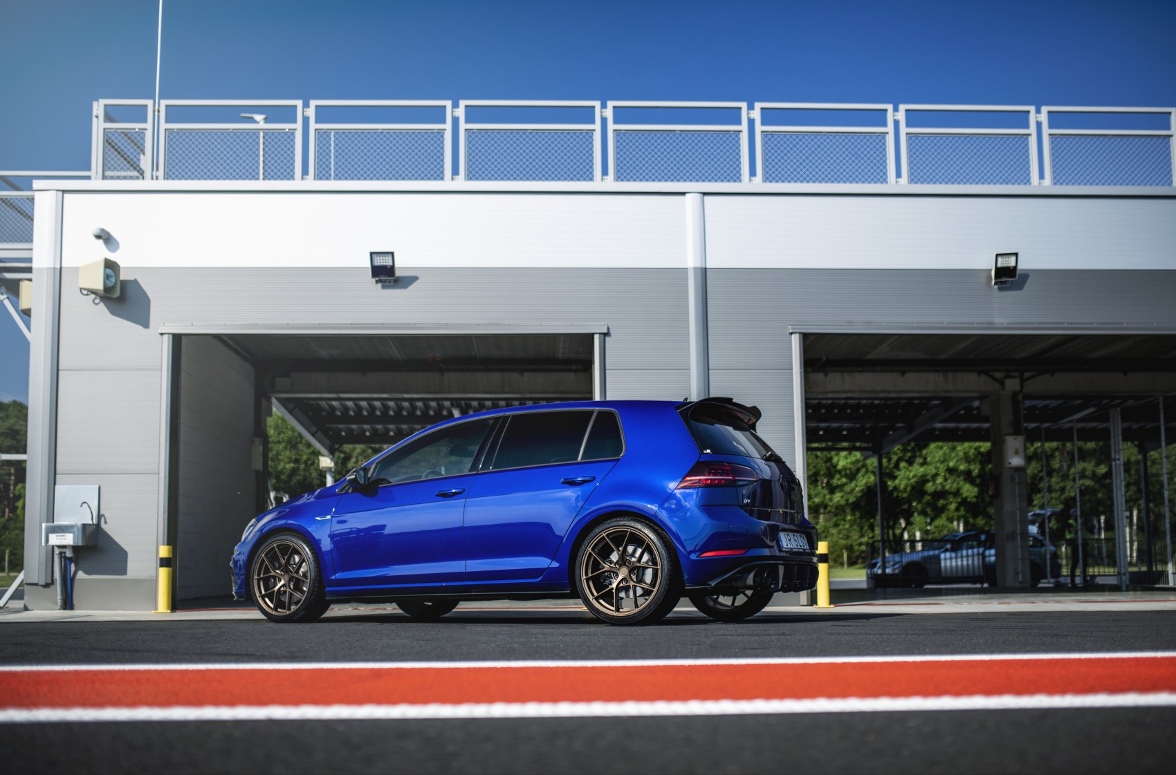 Volkswagen Golf / R / GTI