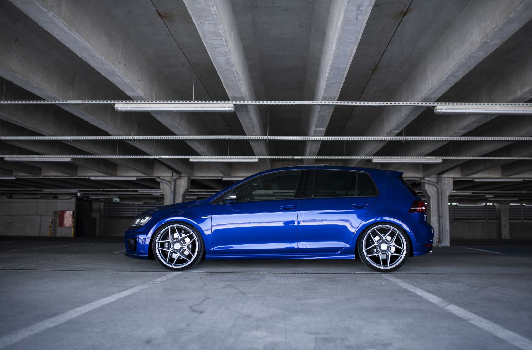 Volkswagen Golf / R / GTI