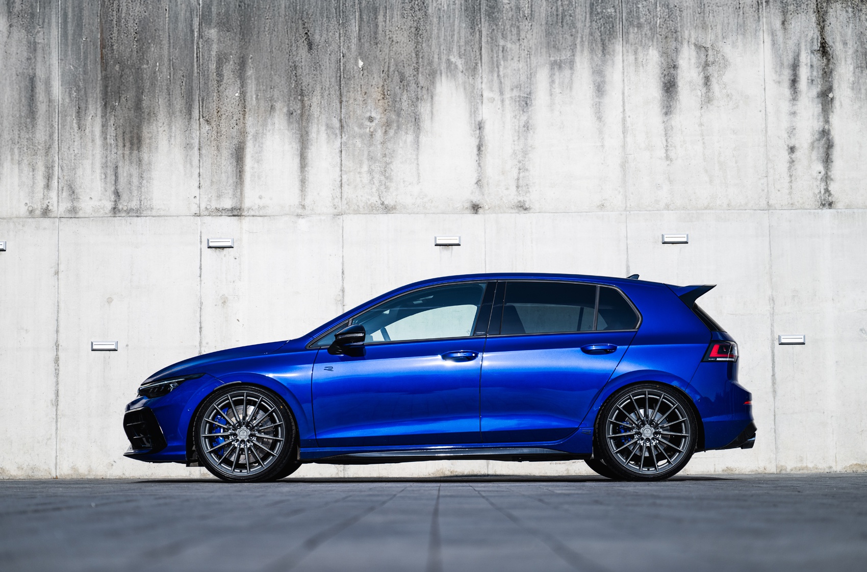 vesser-vsr4-volkswagen-golf-r-136-01