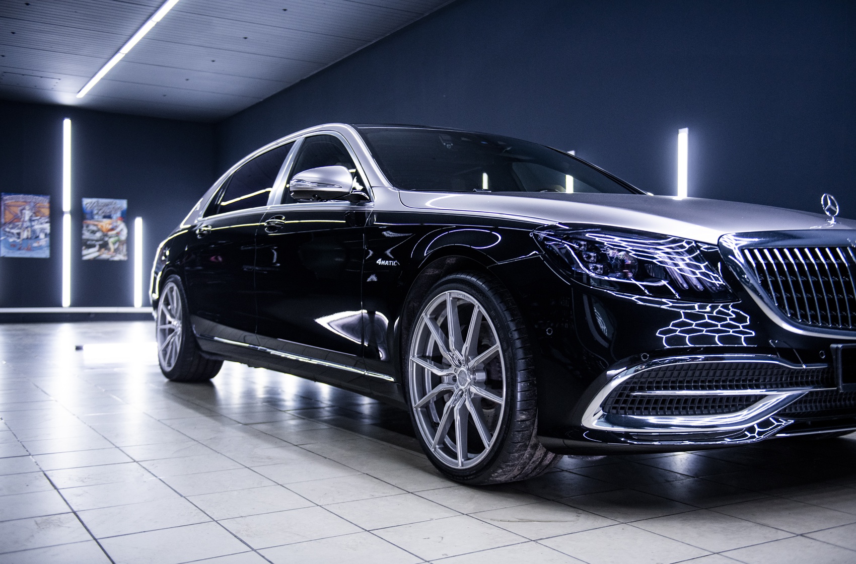 Mercedes-Benz Maybach 560