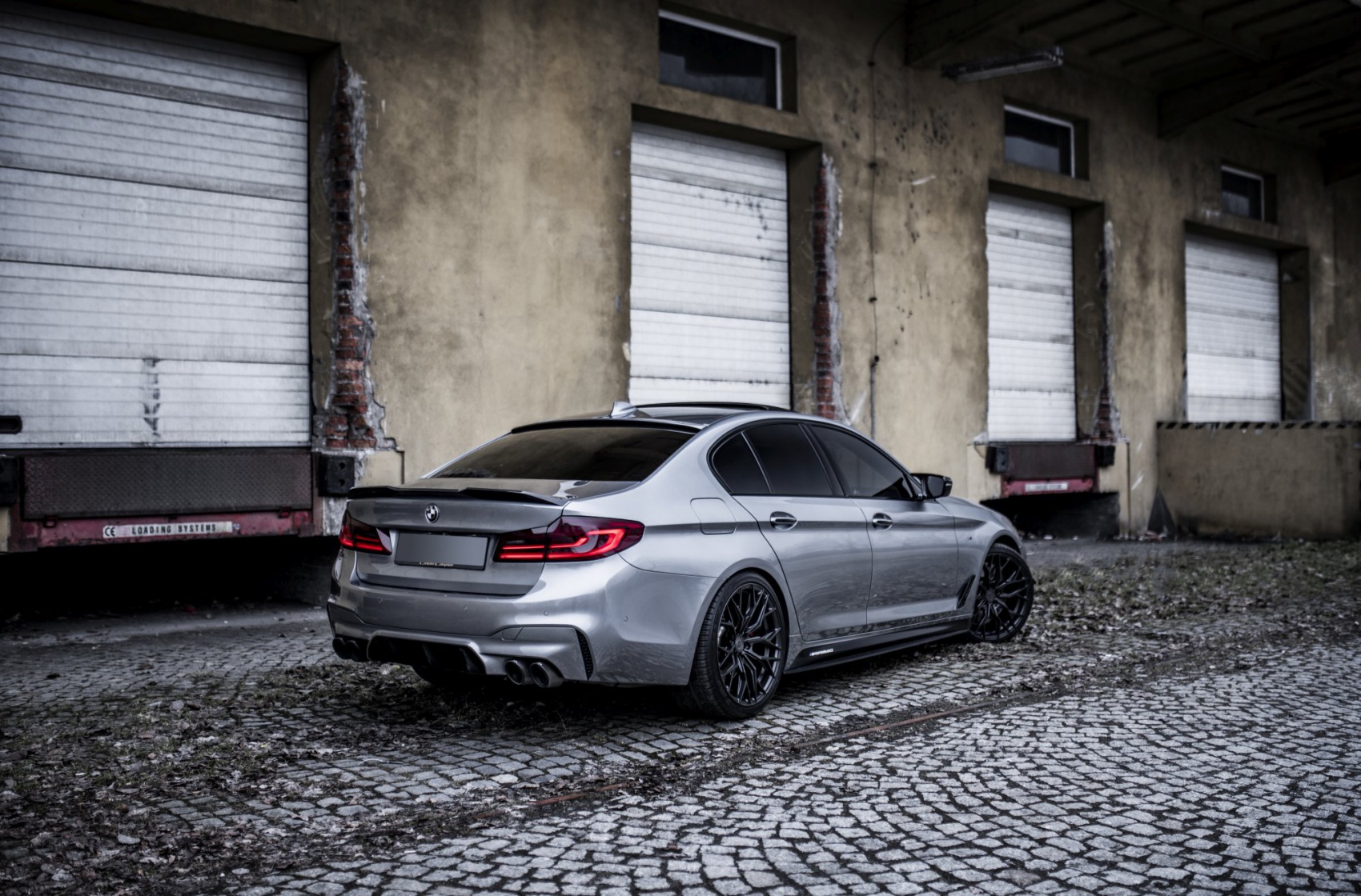 BMW 5 Series / M5