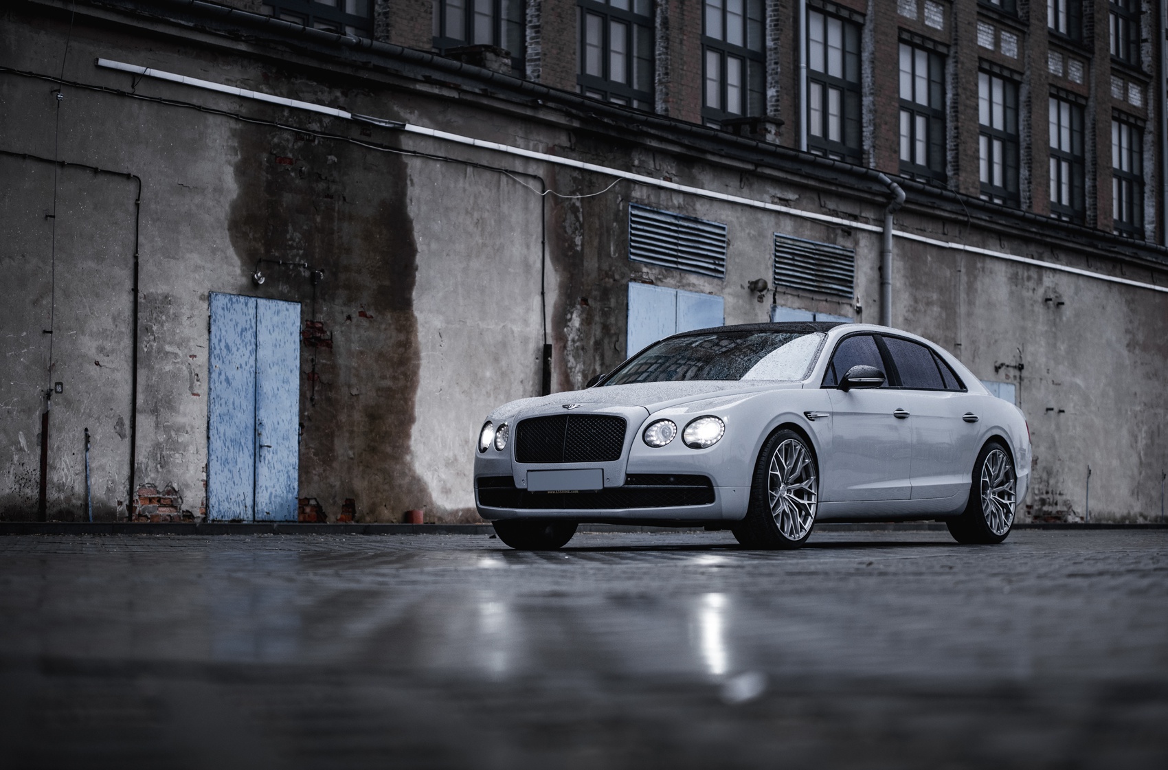 Bentley Continental Flying Spur