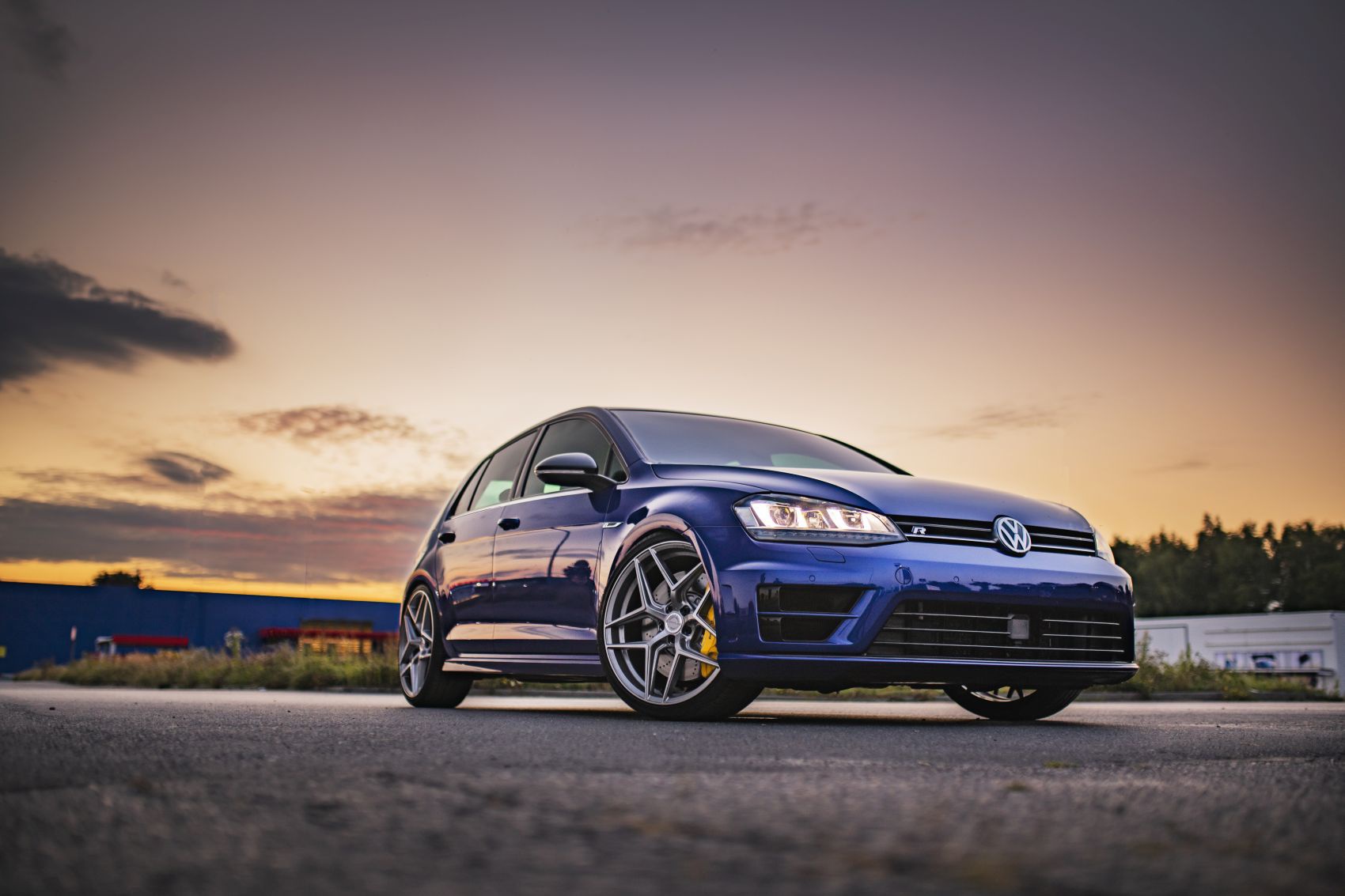Volkswagen Golf / R / GTI