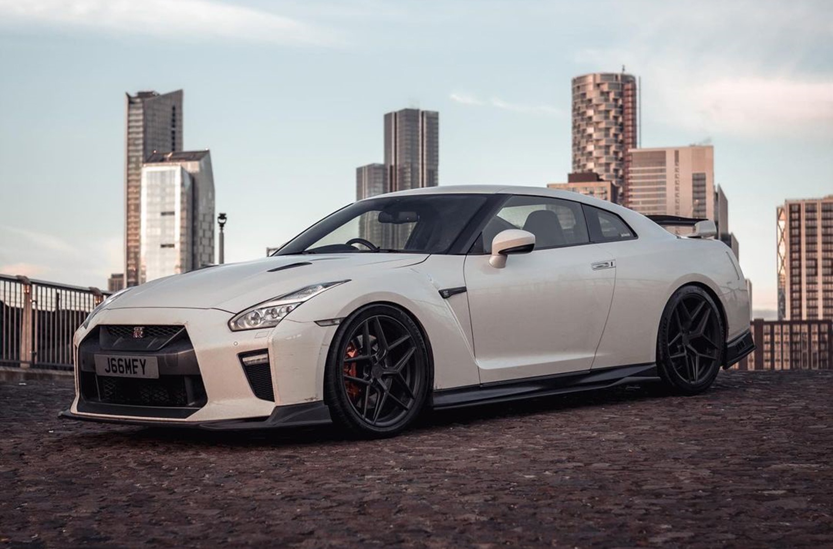 Nissan GTR