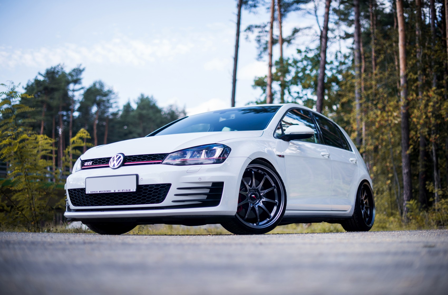 Volkswagen Golf / R / GTI