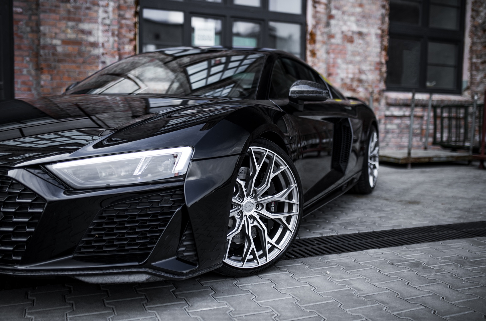 Audi R8